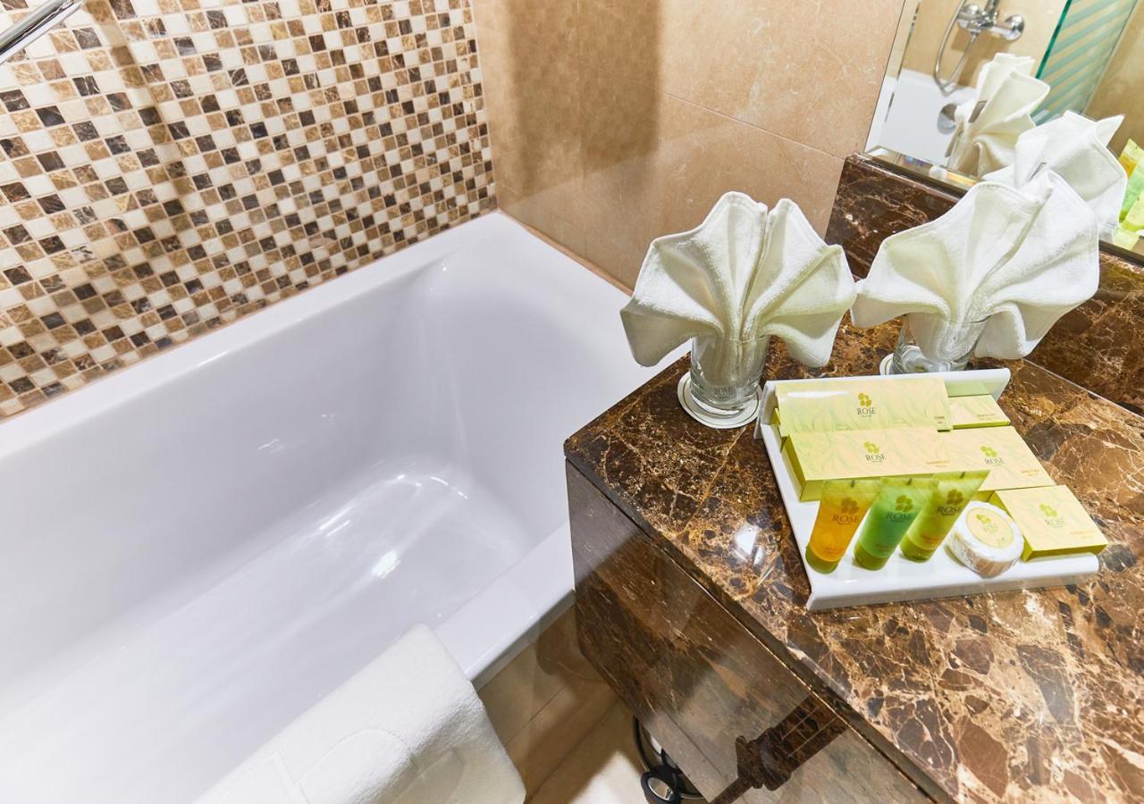 Rose Plaza Hotel Al Barsha Dubai Exterior photo